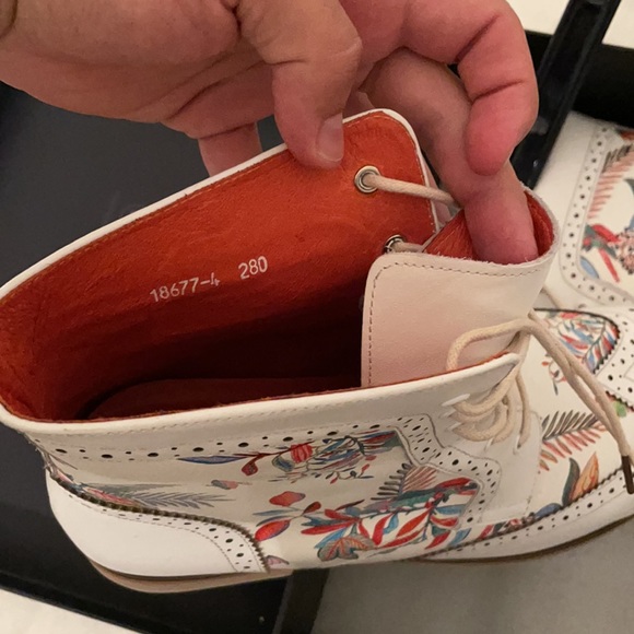 Colorsty White Leather Brogue Boots - Picture 3 of 9